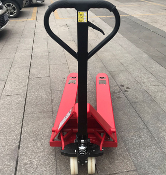 汛期來臨，叉車需要加倍進(jìn)行保護(hù)了